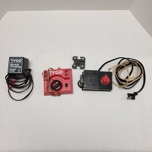 Tyco power‎ pack and controller plus AHM controller Vintage